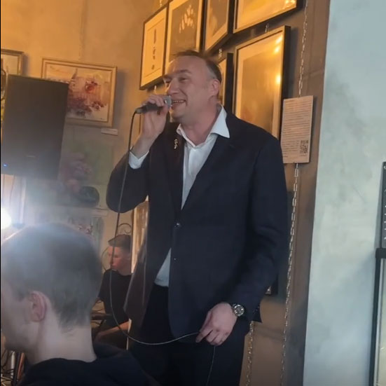 Видео